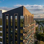 Appartement Elegant Seaview Penthouse 3br Ensuite Luxury Retreat With Sauna And Free Parking Tallinn