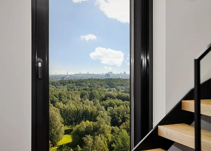 Elegant Seaview Penthouse 3br Ensuite Luxury Retreat With Sauna And Free Parking タリン