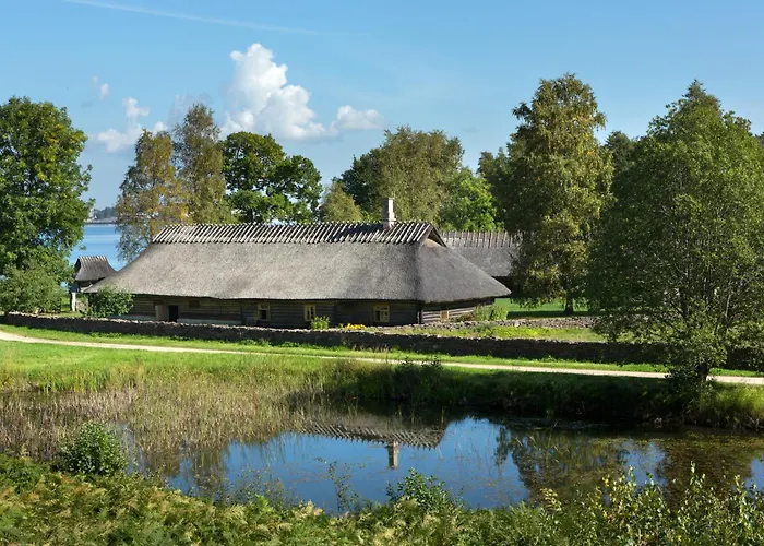 アパート Elegant Seaview Penthouse 3br Ensuite Luxury Retreat With Sauna And Free Parking