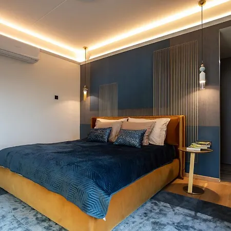 Elegant Seaview Penthouse 3br Ensuite Luxury Retreat With Sauna And Free Parking Διαμέρισμα