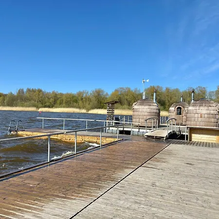 Apartmán Elegant Seaview Penthouse 3br Ensuite Luxury Retreat With Sauna And Free Parking *