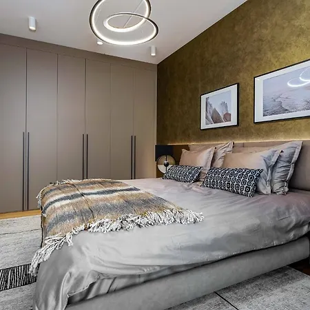 アパート Elegant Seaview Penthouse 3br Ensuite Luxury Retreat With Sauna And Free Parking タリン