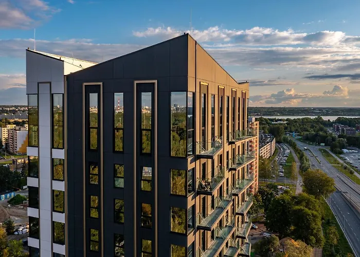 Appartement Elegant Seaview Penthouse 3br Ensuite Luxury Retreat With Sauna And Free Parking Tallinn