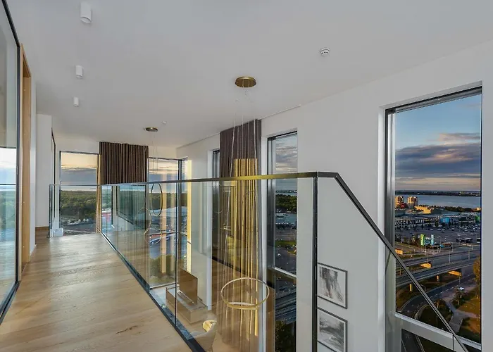 Elegant Seaview Penthouse 3br Ensuite Luxury Retreat With Sauna And Free Parking Tallinn
